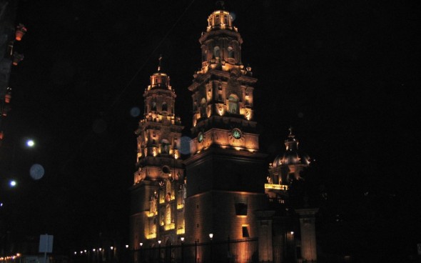2005-Morelia-Cathedral